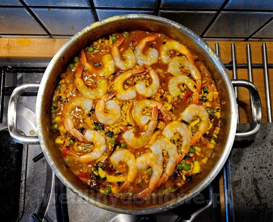 Paella_szopy_listopad.thumb.jpeg.e8a394a668abc210434376dc645e262d.jpeg
