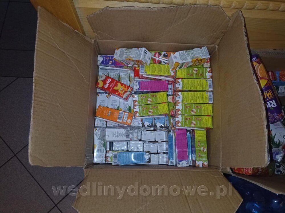 a2c10405-d6f7-4678-87c6-81eea9a7b1d6.jpg