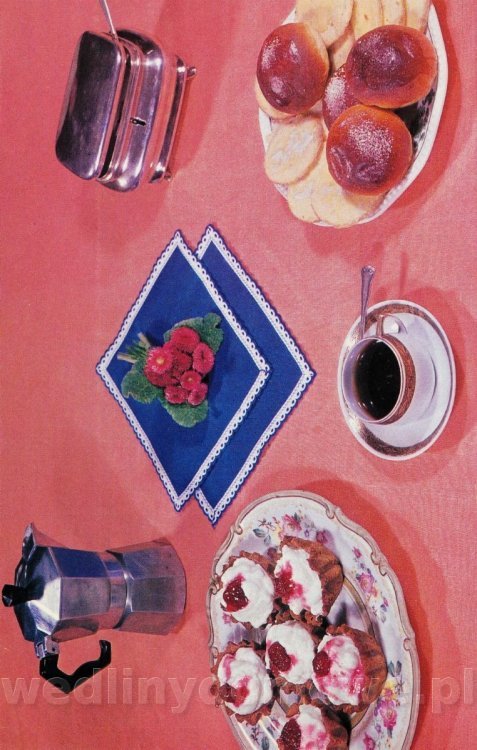 Ciasta na każdą okazję (1993)_080_zmien rozmiary.jpg
